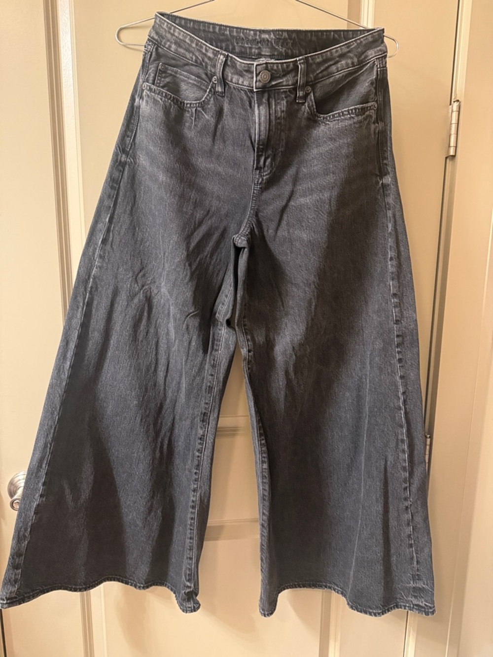 American Eagle Outfitters Dark Blue Denim Jeans